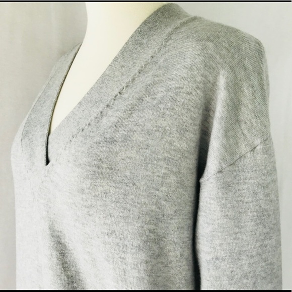Gap V Neck Sweater Very Soft! Size S-M - Picture 2 of 3